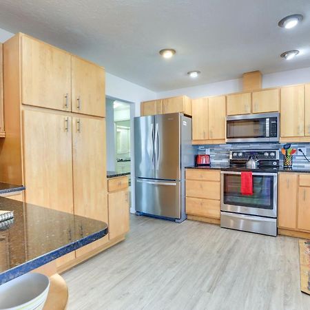 Sarasota House With Private Pool - 4 Mi To Beach! Exterior photo