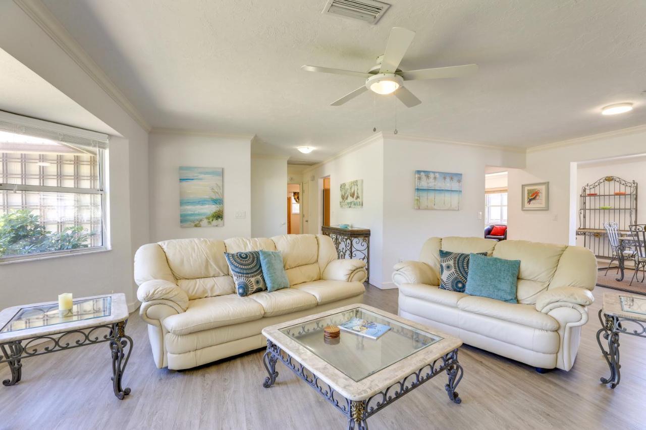 Sarasota House With Private Pool - 4 Mi To Beach! Exterior photo