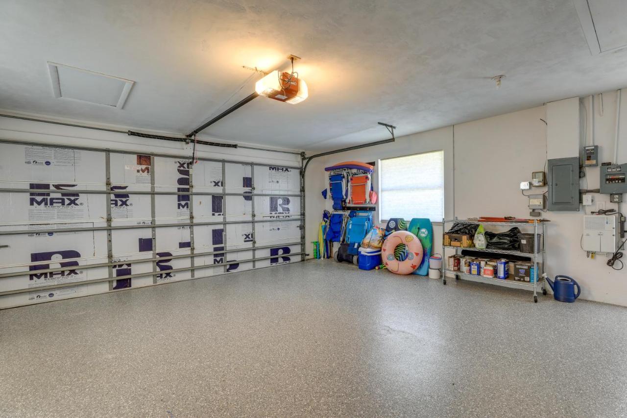 Sarasota House With Private Pool - 4 Mi To Beach! Exterior photo