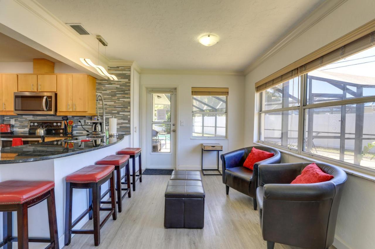 Sarasota House With Private Pool - 4 Mi To Beach! Exterior photo